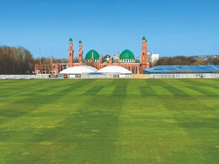 Bradford groundsman Nasa Hussain: βWhy would the King be writing to me?β