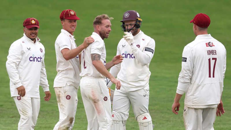 Procter leads the line for Northants as Worcestershire succumb