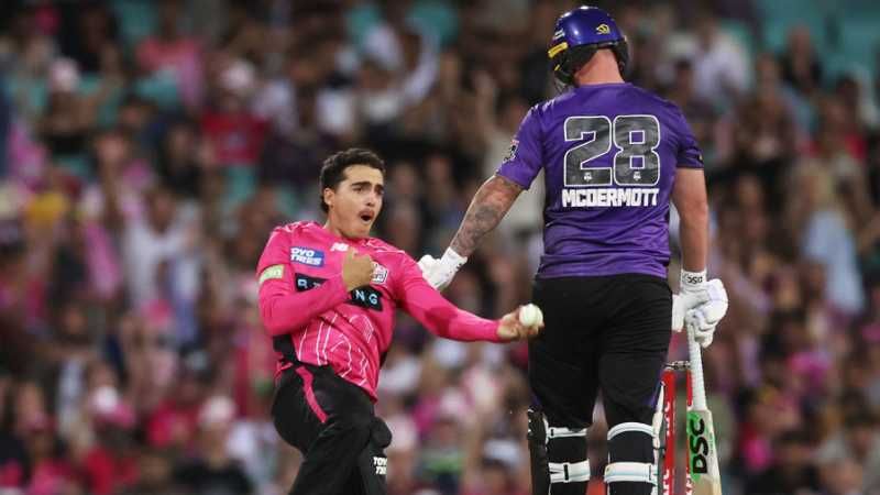 From fill-in to front row: Joel Davies' rise to key Sydney Sixers role
