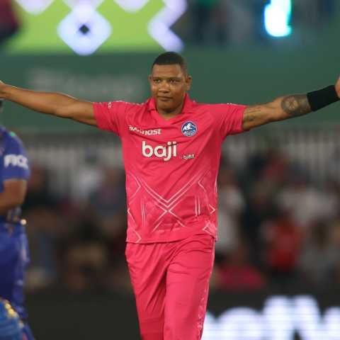Steyn questions Baartman's exclusion from T20 World Cup squad