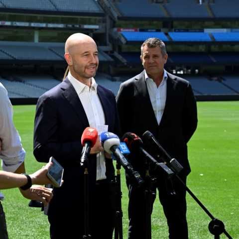 CA boss seeks to calm tensions after Victoria's 'not ideal' BBL move