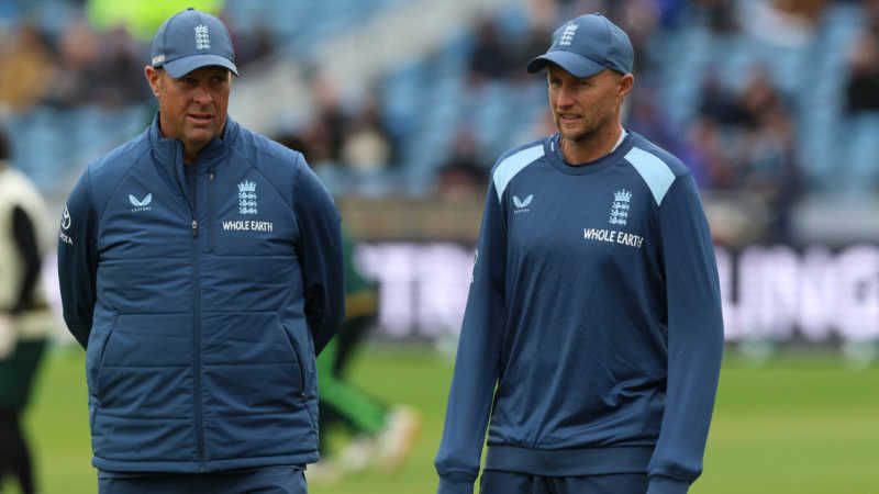 Trescothick set for discussions over future England role