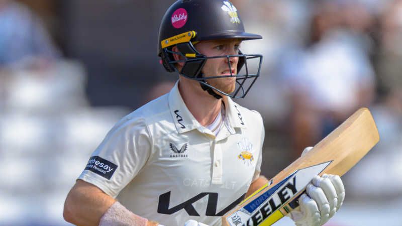 Josh Blake signs Leicestershire deal after opting to leave Surrey