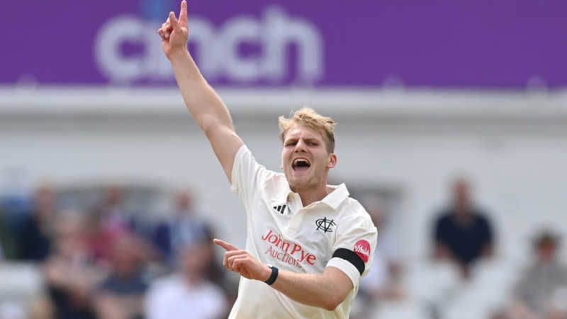 Hull holds Leicestershire's fort with heroic 97 as Notts are frustrated