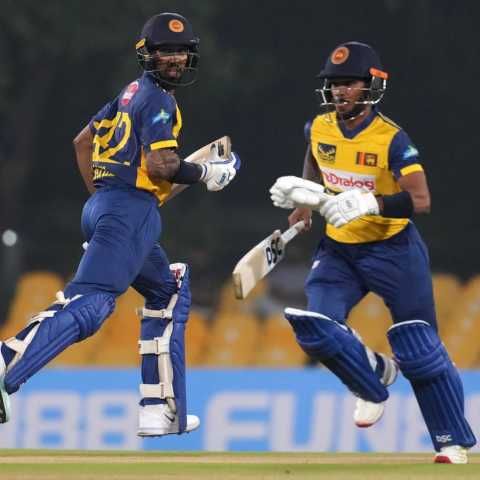 Sri Lanka hope for top-order upturn, if rain stays away
