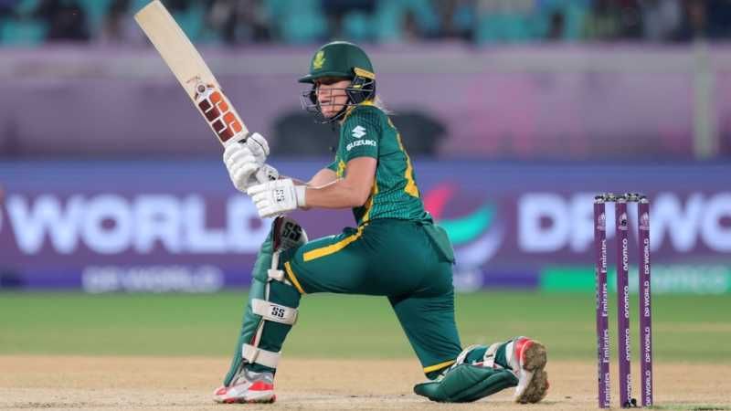 All-round Bosch puts South Africa 2-0 up