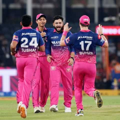 RR manager Bhinder fined INR 1 lakh for using mobile phone in team dugout