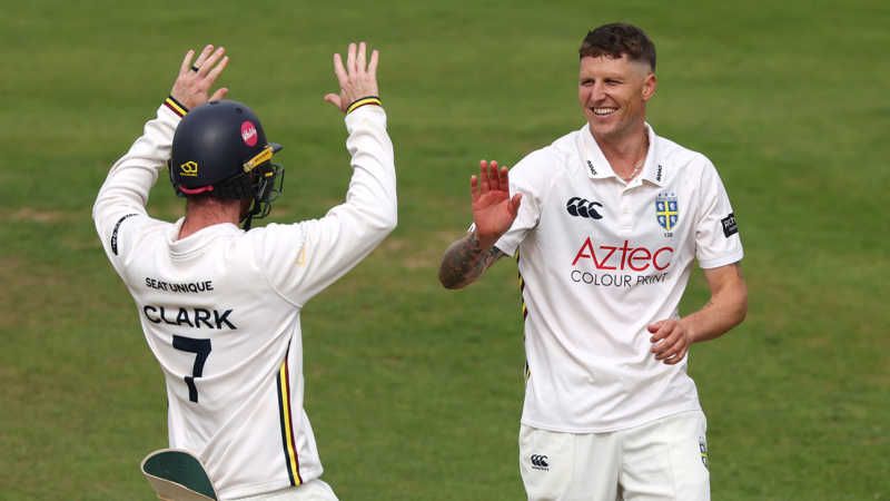 McCullum: Carse must 'get his house in order' before England return