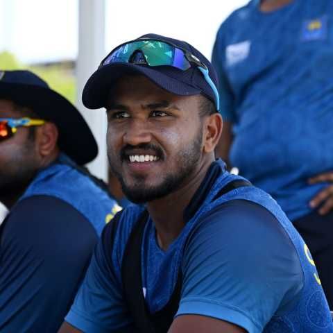 Sri Lanka opt to bat against Zimbabwe, play Madushanka and Madushan