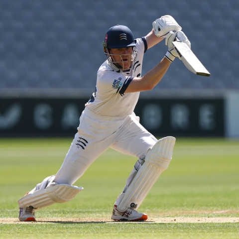 Robson on song to help shore up Middlesex's advantage in Bristol