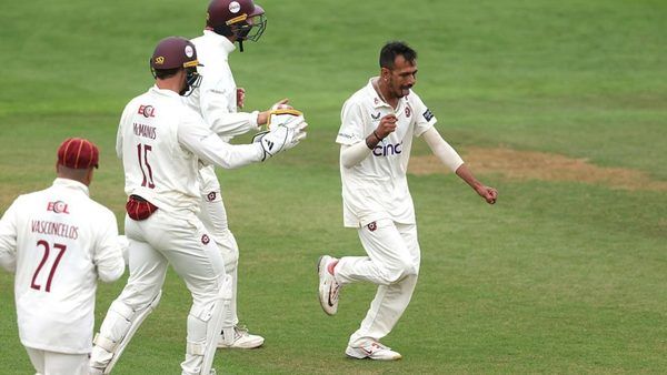 Discarded India spinner follows nine-wicket haul with four-for to boost county's promotion hopes