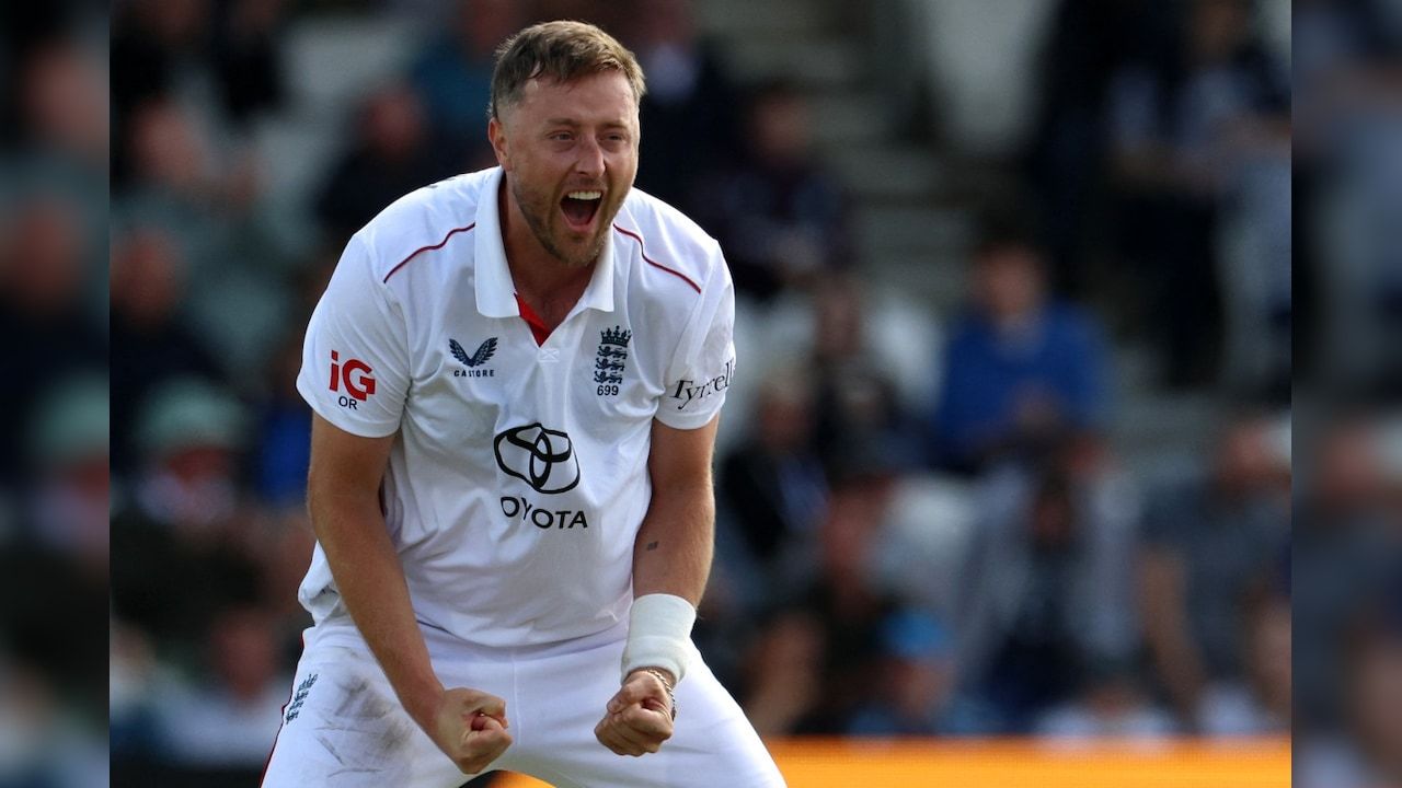 Ollie Robinson Creates History, Achieves Remarkable Test Bowling Feat Against Pakistan