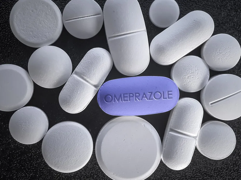 Omeprazole,Blue,Pill,Medication,For,Treatment,Of,Gerd,Peptic,Ulcer
