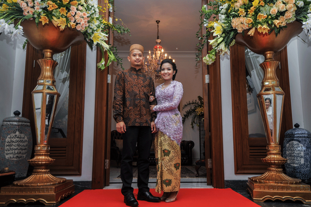 tiza pasha wedding stupa caspea the bride dept wedding adat sunda makassar topi mbiring
