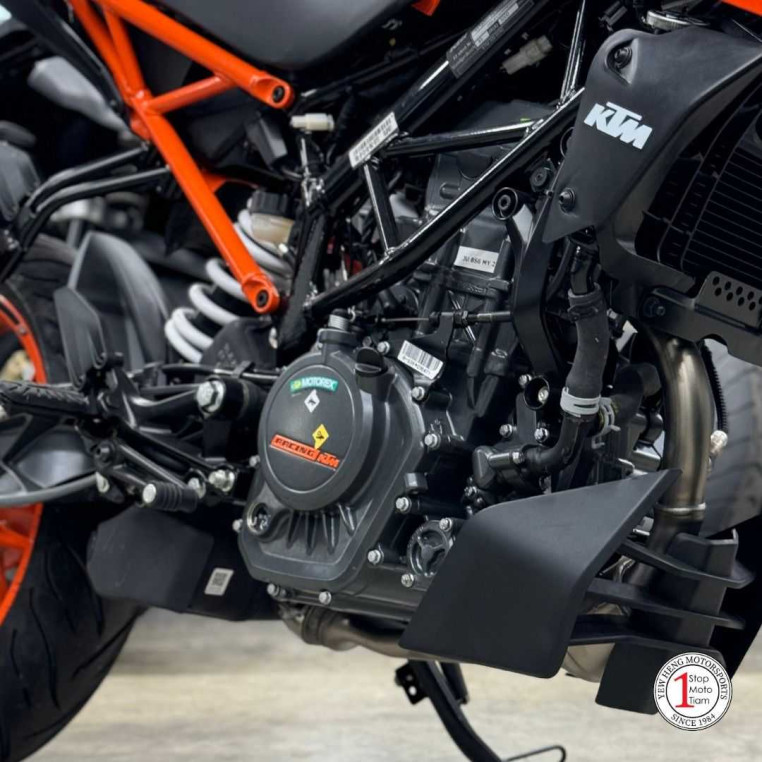 2024_ktm_200_duke__duke200__20_aebd4b13_processed.jpg