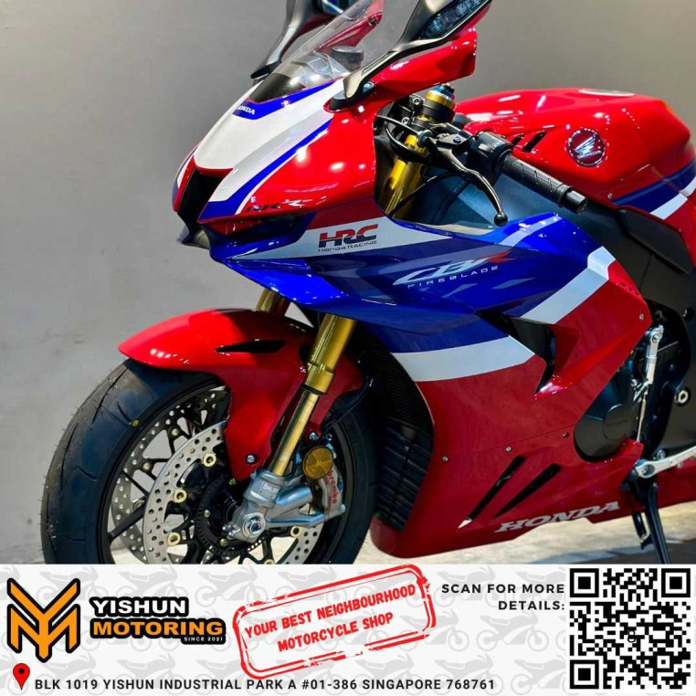 brand_new_honda_cbr1000rrr_sp__6d38c458_processed.jpg