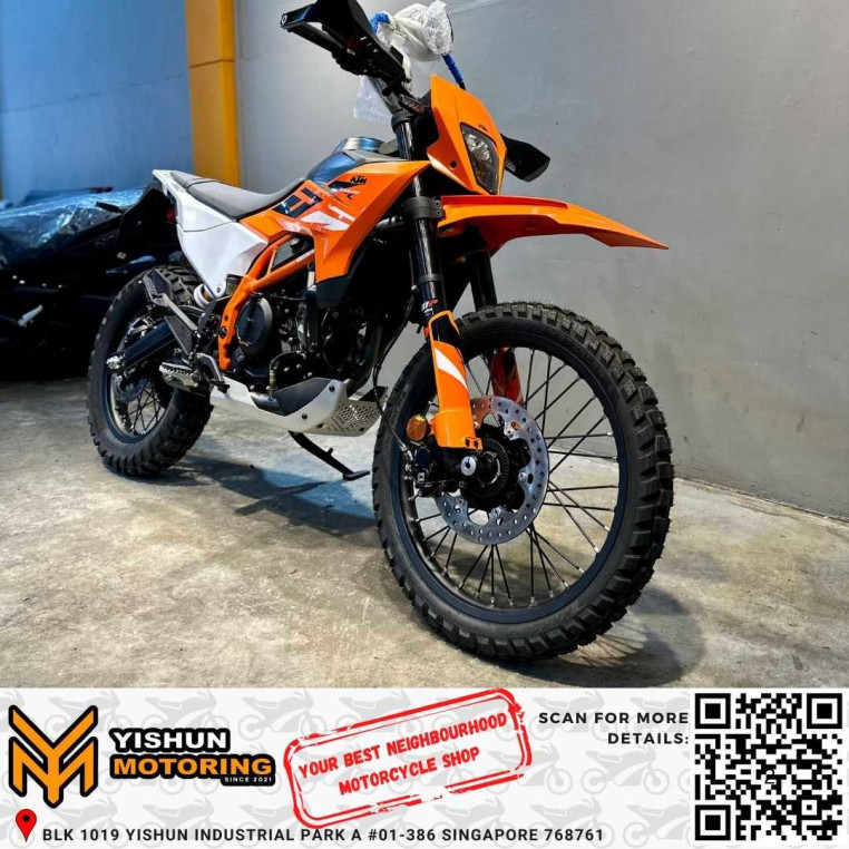 brand_new_ktm_390_enduro_r__ne_e9096c80_processed.jpg