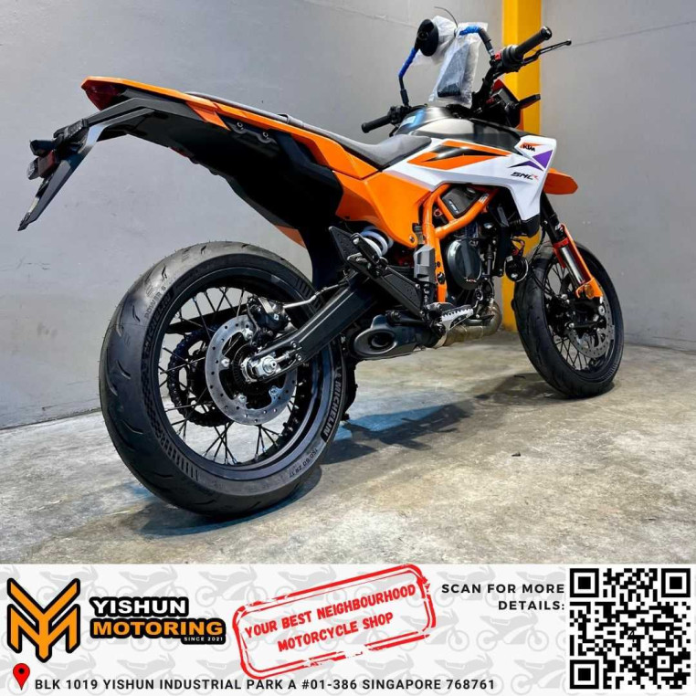 brand_new_ktm_390_smc_r__new_k_dc03385f_processed.jpg