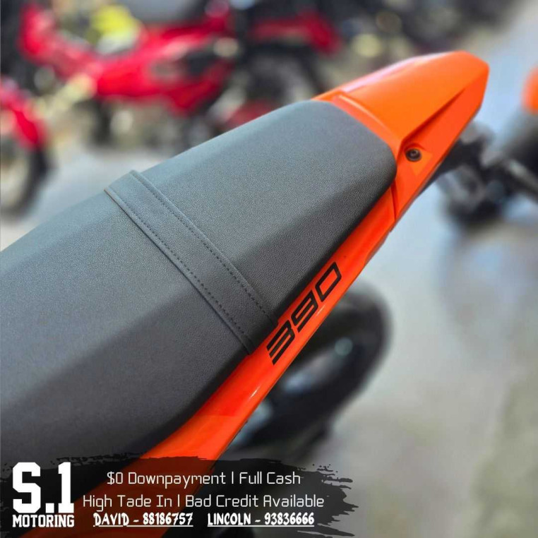 brand_new_ktm_390_smcr__smcr___d4057372_processed.jpg