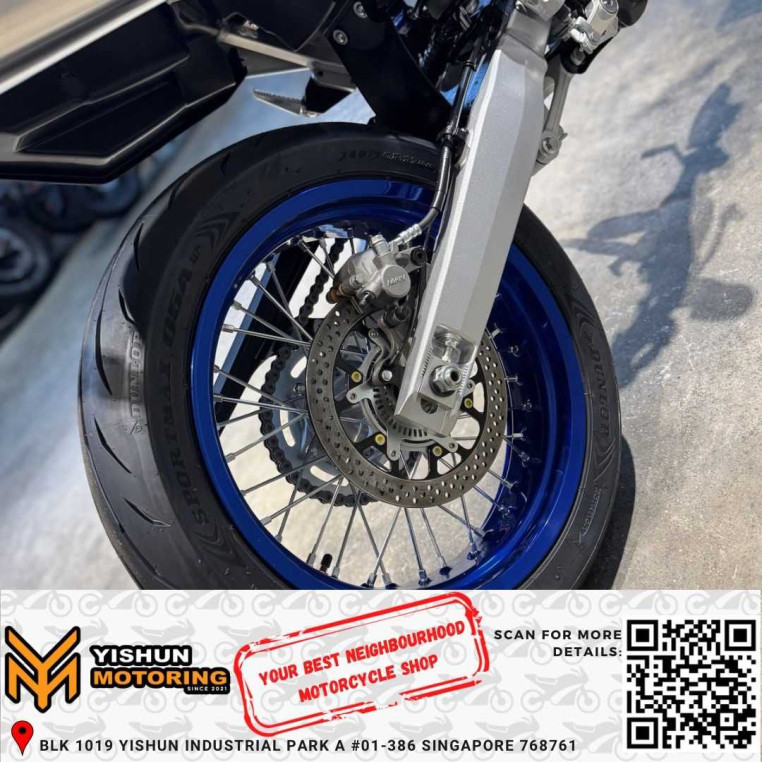 brand_new_suzuki_drz4sm__new_s_0f3e3d5c_processed.jpg