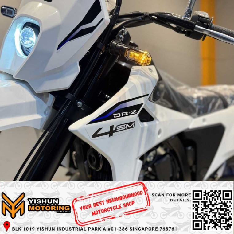 brand_new_suzuki_drz4sm__new_s_58c2e951_processed.jpg