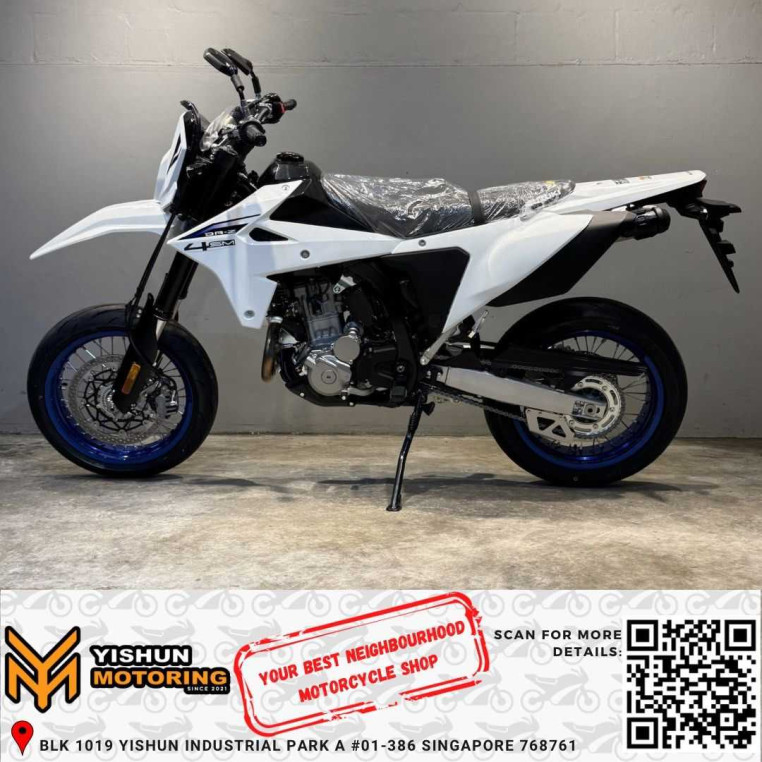 brand_new_suzuki_drz4sm__new_s_be50e149_processed_converted.avif