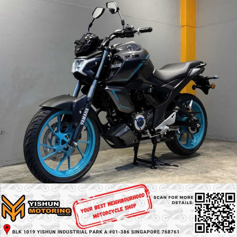 brand_new_yamaha_fzs_fi_hybrid_b01039b4_processed.jpg