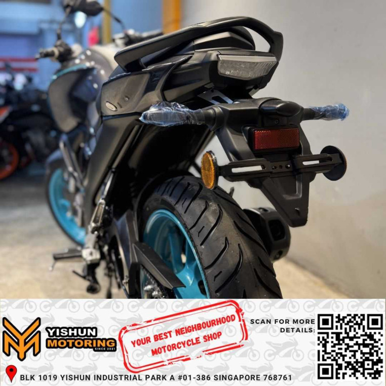 brand_new_yamaha_fzs_fi_hybrid_fddef0df_processed.jpg