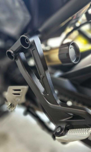 brand_new_yamaha_tracer_9_gt_1_6c5f8889_processed.jpg