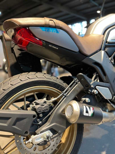 cfmoto_700_clx_heritage_172973_d179d7a6_processed.jpg