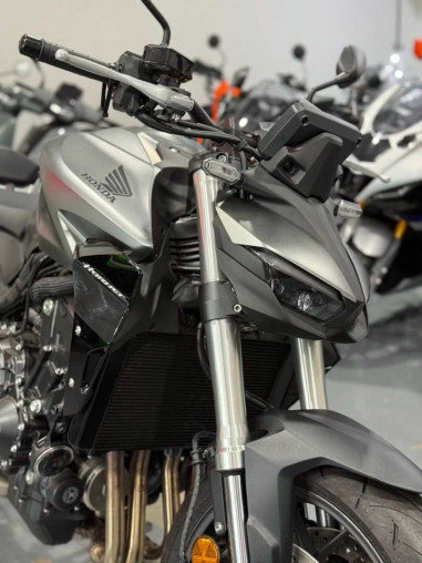 honda_cb1000_hornet_1773800413_0517dc8c_processed.jpg