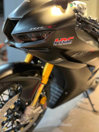 honda_cbr1000rrr_sp_1721116868_cfb3ff76_processed.jpg