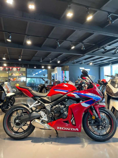 honda_cbr650r_eclutch_17421945_5daf16f9_processed.jpg