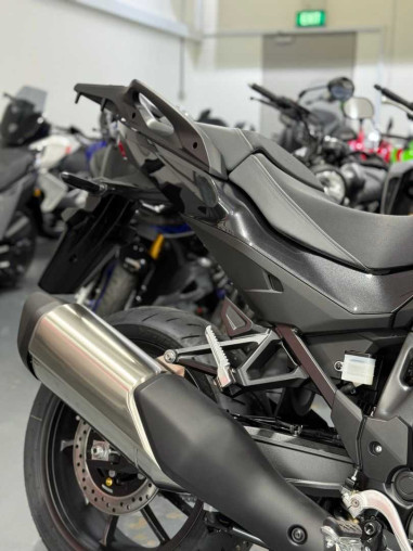 honda_nt1100_1753855571_0c9b2f_ade3bf8d_processed.jpg