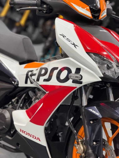 honda_rsx_150_repsol_edition_1_341cf0ee_processed.jpg