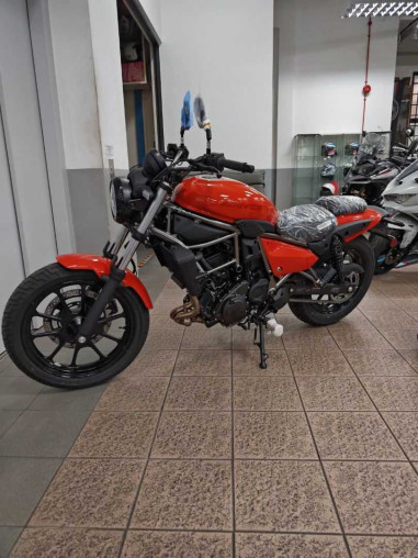 kawasaki_eliminator_400_177944_fb694fa2_processed.jpg