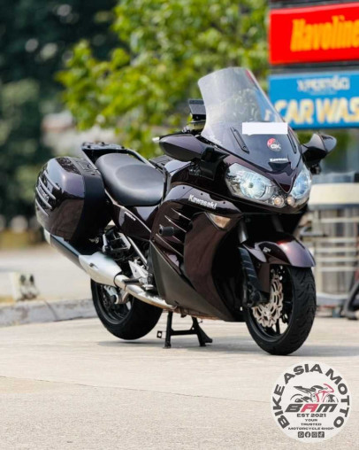 kawasaki_gtr1400_concourse_178_8750a0f1_processed.jpg