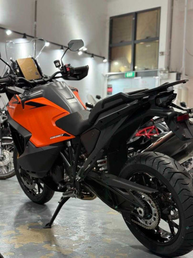 ktm_1390_super_adventure_s_177_d3a564f3_processed.jpg