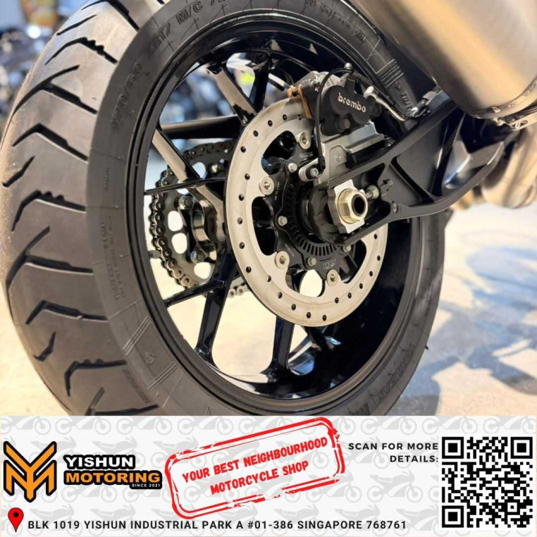 ktm_1390_super_adventure_s__ne_73219b56_processed.jpg