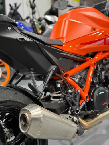 ktm_1390_super_duke_r_evo_1743_a7366ab9_processed.jpg