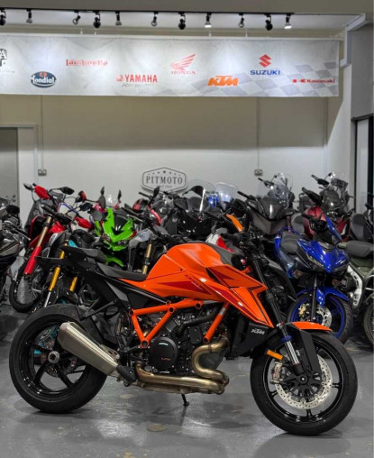 ktm_1390_super_duke_r_evo_1743_bff7d9ba_processed_converted.avif