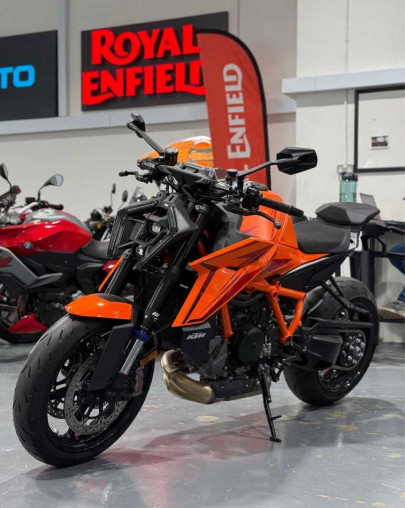 ktm_1390_super_duke_r_evo_1743_ffe806cc_processed.jpg