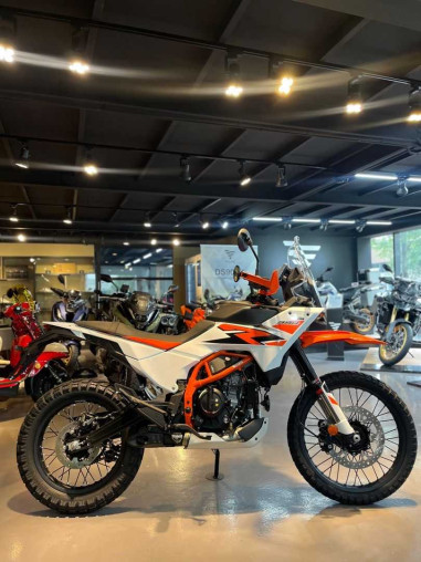 ktm_390_adventure_r_2025_17551_3891897d_processed_converted.avif