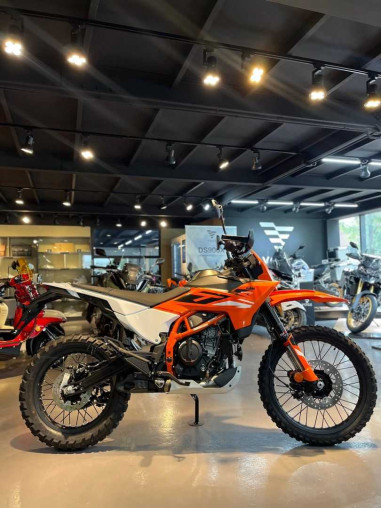 ktm_390_enduro_r_1755169448_94_7a53ddd1_processed_converted.avif