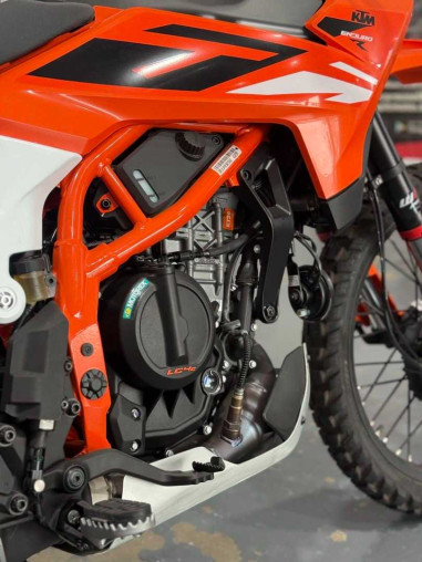 ktm_390_enduro_r_1772860590_54_29c59a8a_processed.jpg