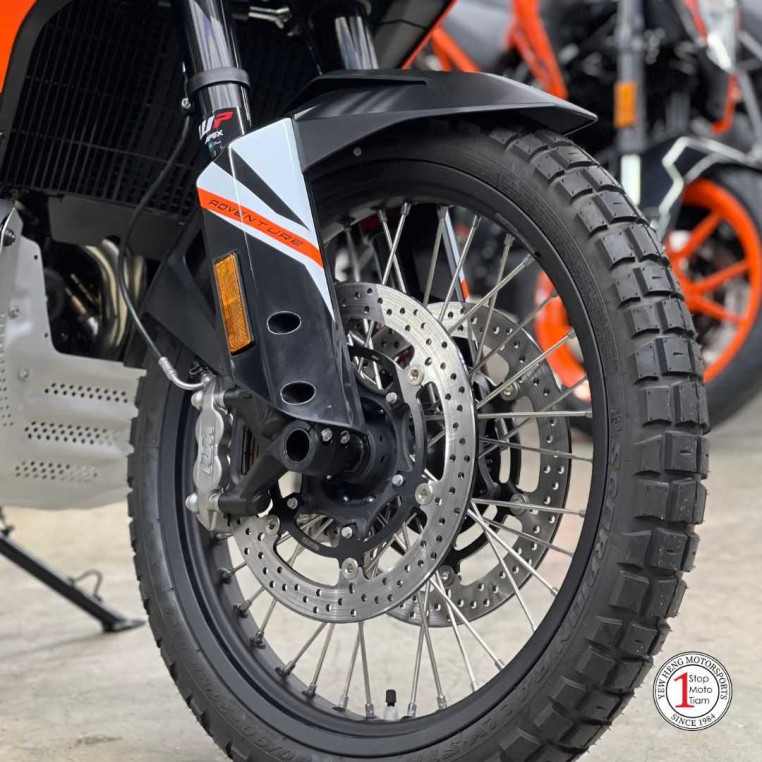 ktm_890_adventure__890adv__ktm_274321e9_processed.jpg