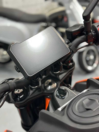 ktm_duke_390_2024_1710824684_c_4e25be39_processed.jpg