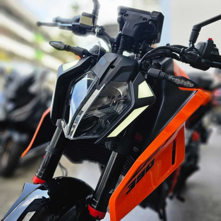ktm_duke_390__2024_model__1710_3076439f_processed.jpg