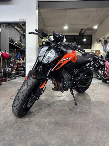 ktm_duke_790_1766995690_ad1710_bf2cacac_processed_converted.avif