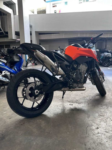 ktm_duke_790_1766995690_af7e89_e63b8346_processed.jpg